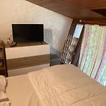 Apartment Duplex Renove Dans Prive Proche De Toutes Commodites Place De Parking Inclu