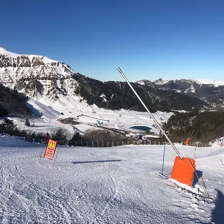 Duplex Renove Dans Prive Proche De Toutes Commodites Place De Parking Inclu 아파트 *