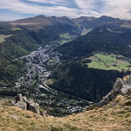 아파트 Duplex Renove Dans Prive Proche De Toutes Commodites Place De Parking Inclu 라루브불