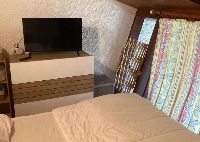 아파트 Duplex Renove Dans Prive Proche De Toutes Commodites Place De Parking Inclu