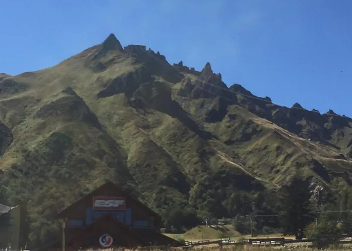 Duplex Renove Dans Prive Proche De Toutes Commodites Place De Parking Inclu *