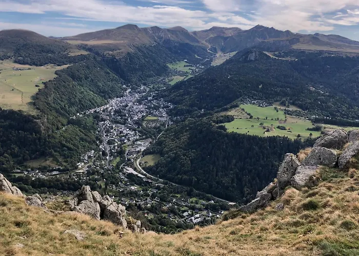 아파트 Duplex Renove Dans Prive Proche De Toutes Commodites Place De Parking Inclu 라루브불