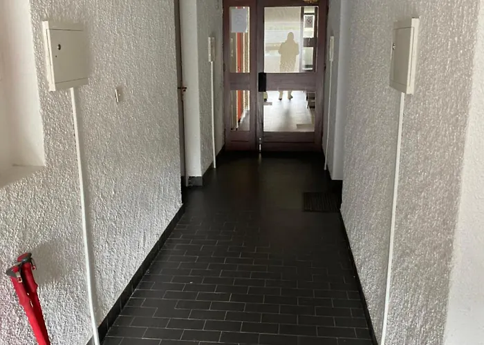 Duplex Renove Dans Prive Proche De Toutes Commodites Place De Parking Inclu 라루브불